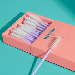 Disposable eyelash brush